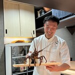 割鮮 入たに - 生きた伊勢海老