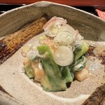 割鮮 入たに - 鯨さえずりのぬた和え