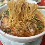 タイ料理研究所 - カオソーイ　麺