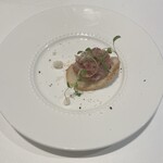 230018142 - 
