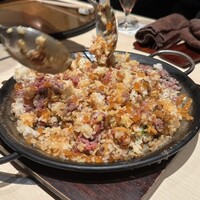 横浜 うしみつ - お店の方が混ぜて