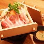 Sakuramaru - 【ととりこ豚と旬野菜のせいろ蒸し】鳥取県のどんぐりで育った特産黒豚“ととりこ豚”の取扱い開始しました