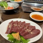 Sutamina Yakiniku Niku Desumida - 