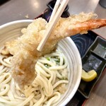 手打ちうどん 大蔵 - えび天ぶっかけ(えび天リフト)