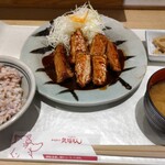 名古屋名物 みそかつ 矢場とん - 