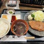 牛かつもと村 - 定食130g