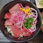 みなと市場 小松鮪専門店 - ◆「赤身丼」(ご飯少な目)