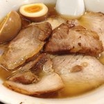 喜多方ラーメン 坂内 - チャーシュー麺ww