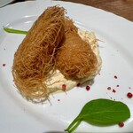 ビストロ巴里食堂 - 広島県牡蠣のカダイフ巻き。　ペロリです。