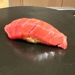 鮨屋 与兵衛 - 中とろ　20°C / 40°C