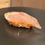 鮨屋 与兵衛 - カマス炙り　25°C / 30°C