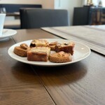 la falaise - デザート