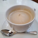 ミンズヤード - カフェオレホット(500円)