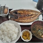 四日市ヒモノ食堂 - サバひもので定食