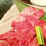 焼肉　まる徳 - 