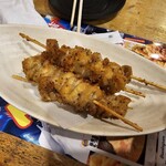 それゆけ!鶏ヤロー! - スパイシー皮串