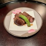 阿寓 - 焼き物：牛ももステーキ