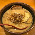 麺場 千代商店 - 料理写真:北海道味噌・炙りチャーシュー1枚