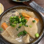 Uokushi Sakurasaku - 貝の味噌煮込み