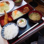 キッチンアオキ - 日替りランチ　メンチカツ・カニポテトコロッケ・海老フライ