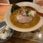 焼きあご塩らー麺 たかはし - 