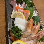 玉家 - この刺身も美味しいのょ