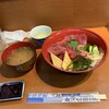 丼・すし まぐろや本舗
