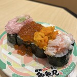 魚魚丸 - 豪快のっけ寿司