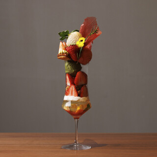 ＜温故知新の精神をパフェに生かす＞