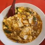 珉珉 - 麻婆麺！麻婆の下に麺が隠れてます。よくかき混ぜて