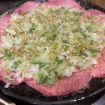 Sumibiyakiniku Tokushige - 塩タン