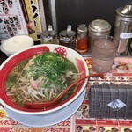 ラーメン八角 - 