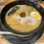 Raamen Kagetsu Arashi - 嵐げんこつラーメン　820円