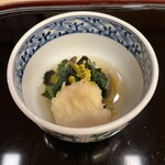 山玄茶 - 帆立の天ぷらとほうれん草としめじのお浸し。これぞ京料理の醍醐味です。超絶、薄味が美味！