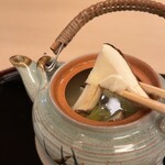 山玄茶 - 和歌山産の松茸がどっさり。