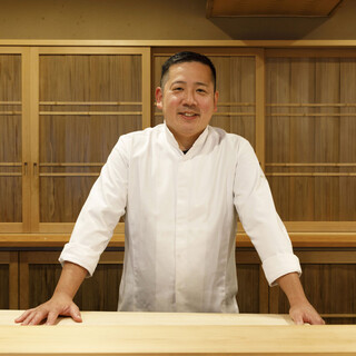 키타가와 카즈유키(키타가와 카즈유키)—젊은 요리사를 이끄는 형귀적 존재