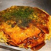 みっちゃん総本店 雅 - 肉玉そば(税込930円)
・生中太麺(磯野製麺)
・みっちゃん総本店お好みソース(オタフクソースへの製造依頼したオリジナル・ブレンド)
・焼き方:ヘラで押さえない。
・焼き上がりの形:整った円形