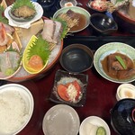 230074609 - お刺身魚三昧定食鮑入り2180円