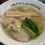 TOKYO BAY FISHERMAN'S NOODLE 葉山店 - 潮らぁ麺　1100円