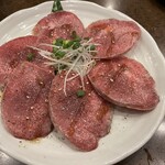 炭火焼肉 うっしっしっ - 