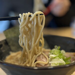 らー麺 鉄山靠 -  醤油とんこつらー麺 900円
