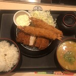 Matsunoya - 超厚切りロースかつ&有頭大海老フライ定食+豚汁の全容