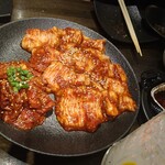 炭火焼ホルモン ぐう - 