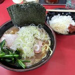 横浜ラーメン 田上家 - 