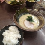 一魂家らーめん - 料理写真: