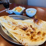 グッドフレンド タイ・インド料理 - ２種盛りカレーセット