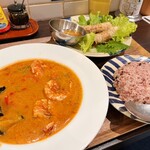 Bainseo Saigon - カリ・トム
                      →辛口海老のカレー(ごはん または パン付き)