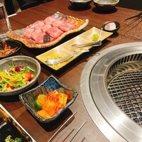 近江牛専門店 万葉 まえだ亭 - 
