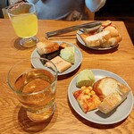 Pam Byuffe Nikuitarian Cha Yamachi Fakutori-Kafe - 