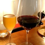 ビストロ　アギャット - 自家製サクランボ酒スパーリングワイン割りとボルドーのアンスタン ベコ